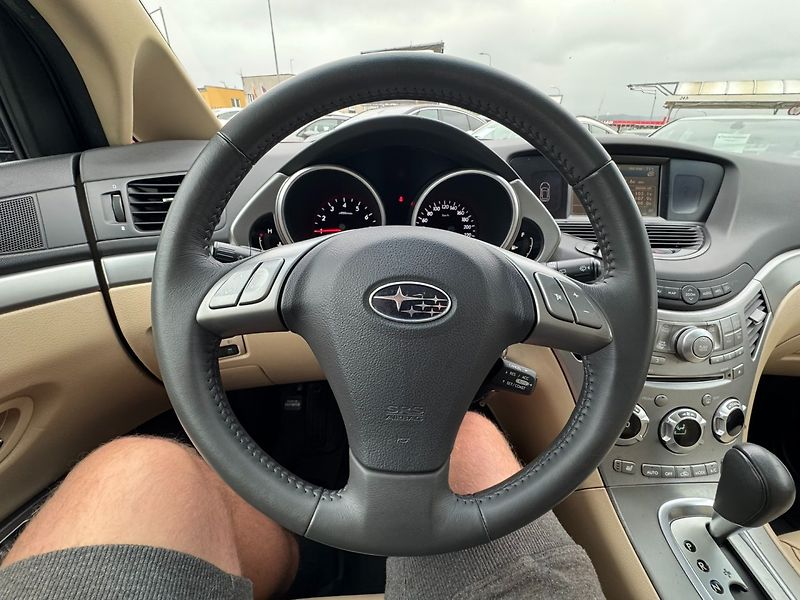 Subaru Tribeca (2007) 4X4 3,0i 180 KW AUTOMAT 7 MÍST - fotka 21 z 49
