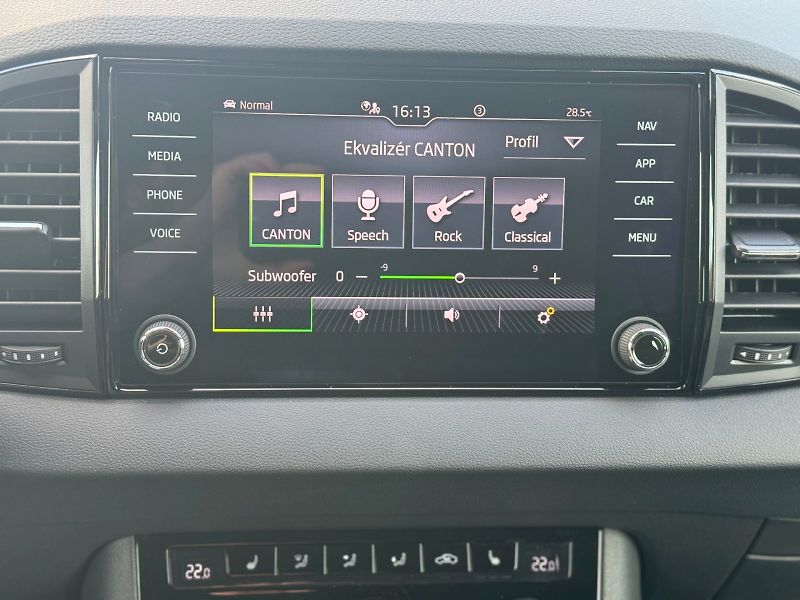 Škoda Karoq (2026) Sportline 1.5 TSI 110 kW DSG - fotka 17 z 32