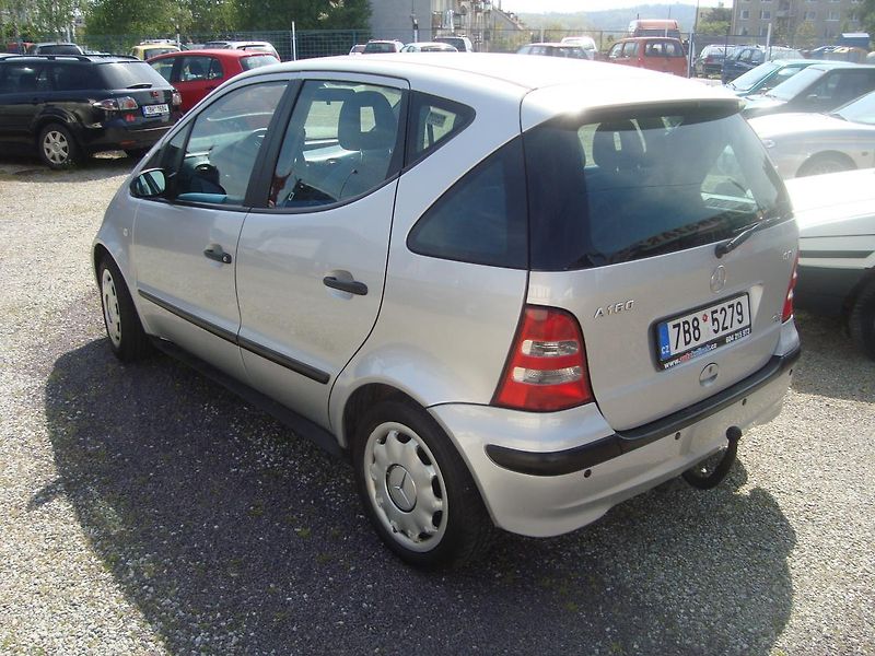 Mercedes-Benz Třídy A (2002) 170CDI - fotka 4 z 15