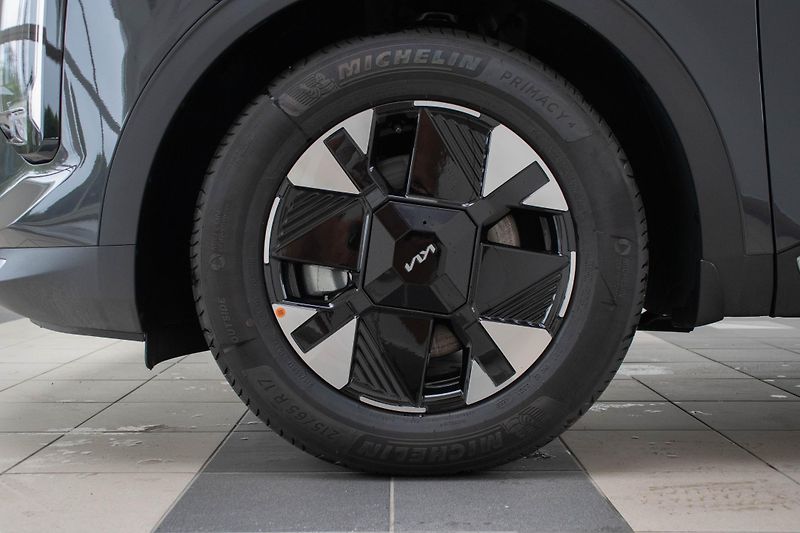 Kia Sportage Exclusive 1.6 T-GDI 4x2 7DCT - fotka 16 z 16