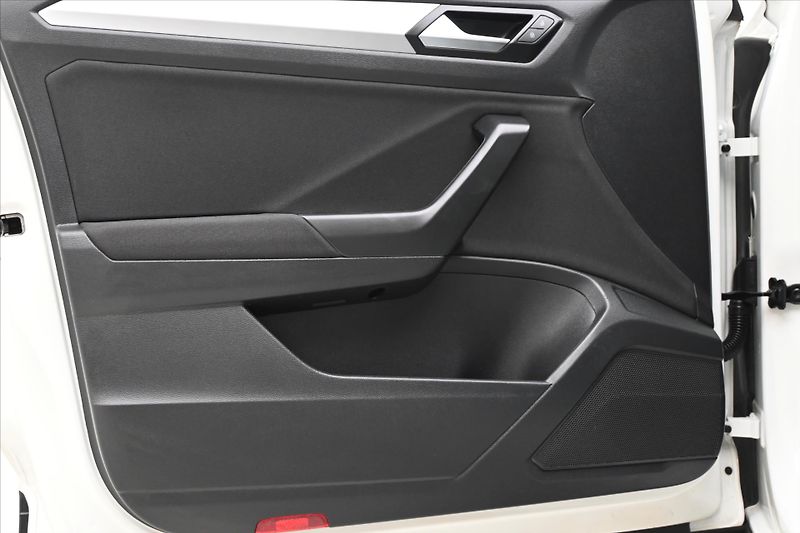 Volkswagen T-Roc 2,0 TDI 85kW Life Záruka až 5 - fotka 24 z 30
