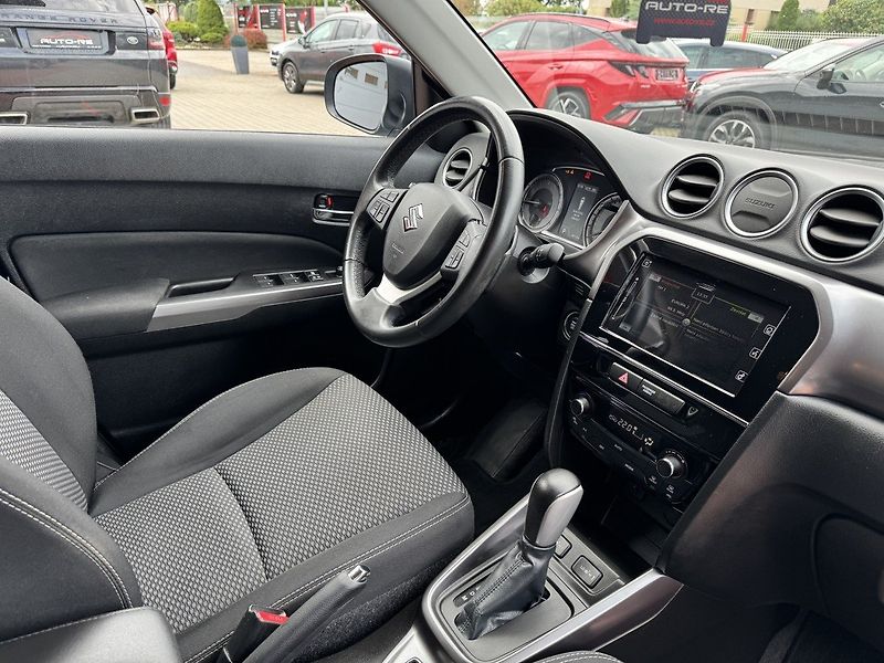 Suzuki Vitara (2021) 1.4 BoosterJet 4x4 Automat LED - fotka 18 z 49