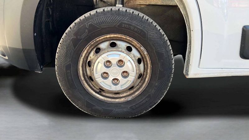 Opel Movano Van 2.2 CDTi 3300 L1H1 MT6 (88 - fotka 42 z 43