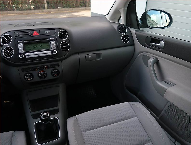 Volkswagen Golf Plus (2007) Comfortline 1.4 TSI - fotka 8 z 16
