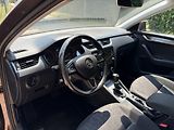 Škoda Octavia 2.0 TDi DSG CLEVER - náhled 24