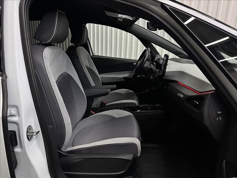 Volkswagen ID.3 150kW 1ST PLUS PRO PERF. - fotka 37 z 42