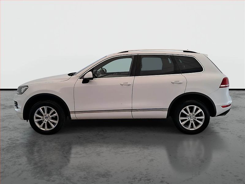 Volkswagen Touareg (2012) 3.0 TDI, 4X4, Automat - fotka 3 z 21