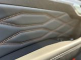 Volkswagen Touareg 3.0 TDI R-LINE   ONE MILLION - náhled 25