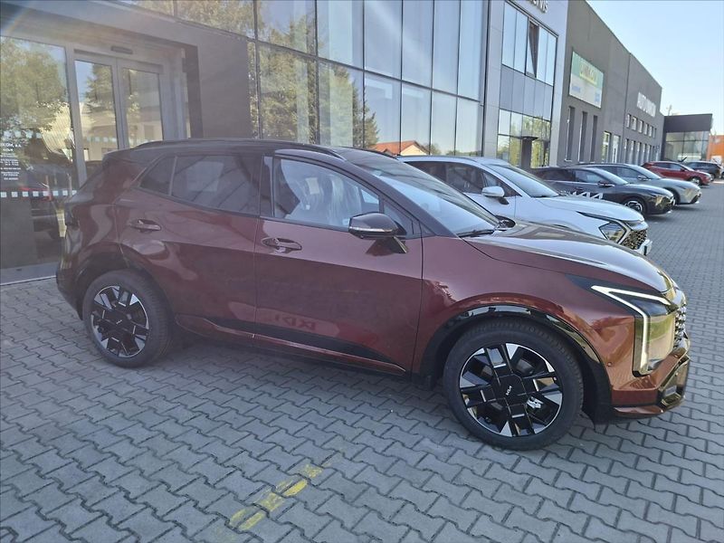 Kia Sportage 1,6 T-GDi 4x4 7DCT GT-LINE - fotka 2 z 8