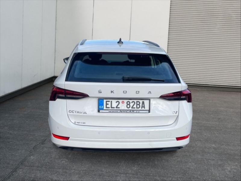Škoda Octavia 1,4 TSI 150 Ambition AT - fotka 5 z 11