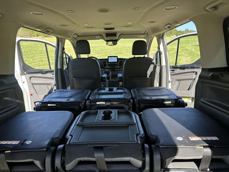Ford Tourneo Custom (2018) Titanium X na novych pneu - fotka 12 z 18