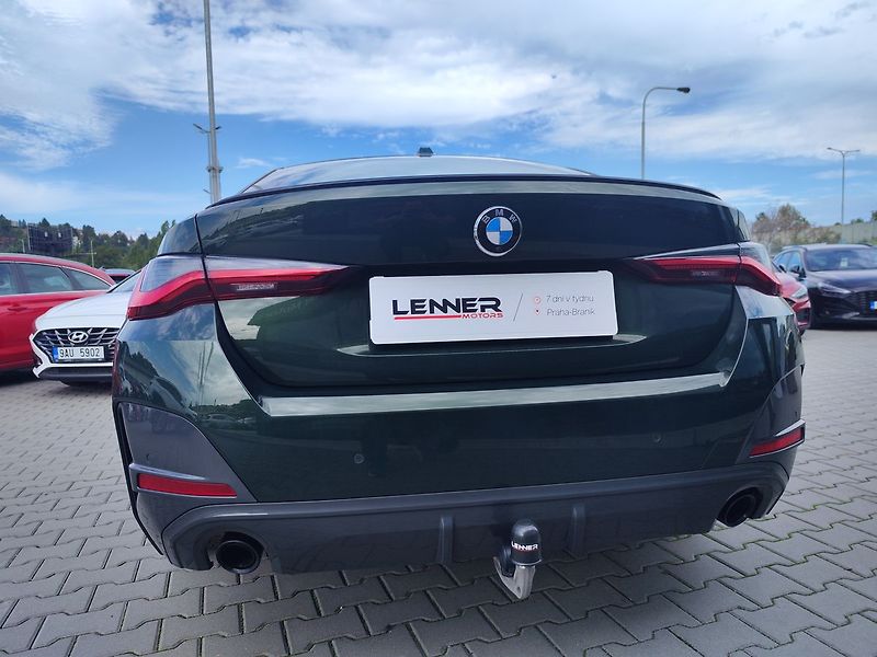 BMW Řada 4 420d xDrive/140kW M Paket AT - fotka 11 z 37