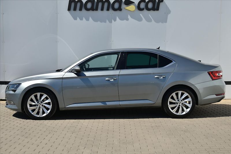 Škoda Superb 2.0 TDI 140kW DSG STYLE ČR - fotka 4 z 32