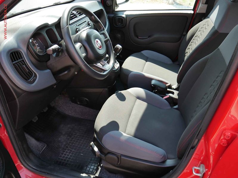 Fiat Panda (2017) 1.2i, ČR, AC - fotka 9 z 14