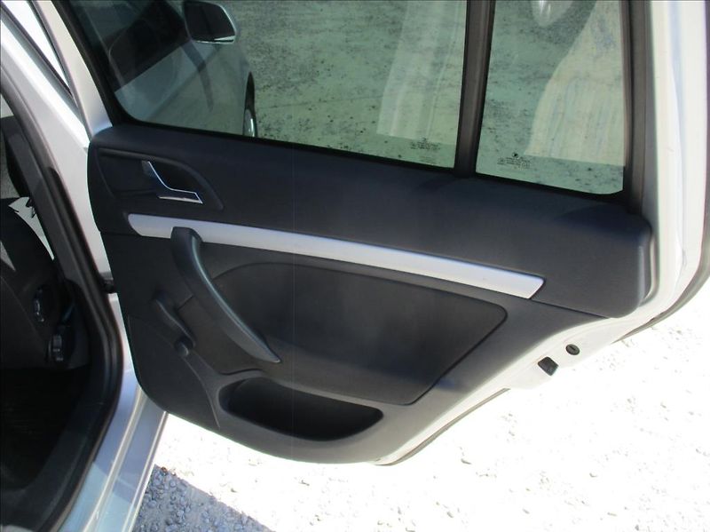 Škoda Octavia 1,9 TDI, klimatizace,serviska, - fotka 12 z 37