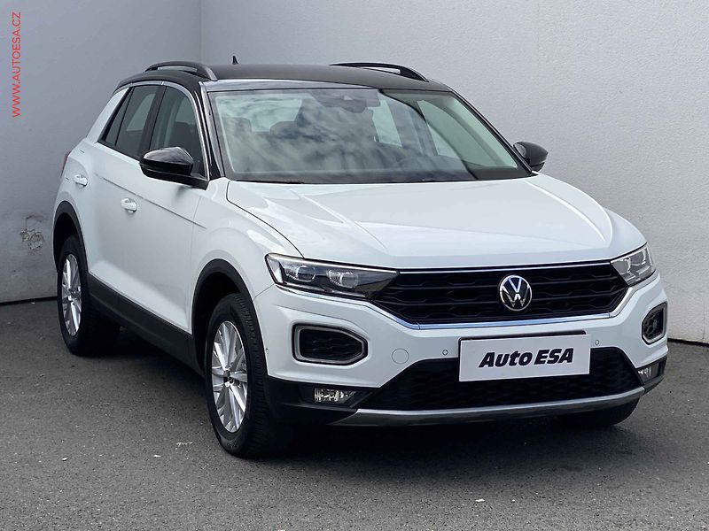 Volkswagen T-Roc (2021) 1.5 TSi, Comfortline, DSG - fotografie inzerátu