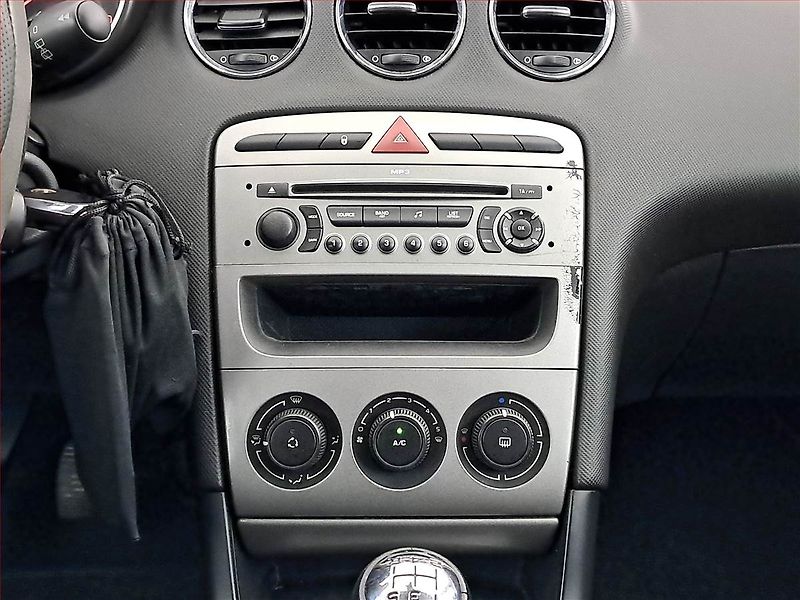 Peugeot 308 (2009) 1.6 VTi, Serv.kniha, nová STK - fotka 12 z 14