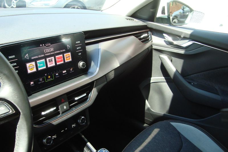Škoda Kamiq (2020) Style 1.0 TSi,ČR,1Maj.S.Kniha - fotka 54 z 74