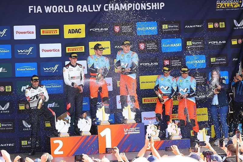 Závěrečná etapa a cíl Středoevropské rallye v Pasově.