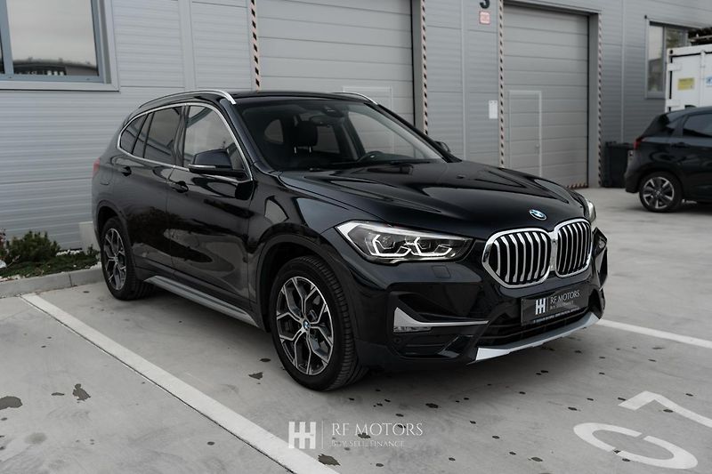 BMW X1 (2019) xDrive20d xLine - fotka 2 z 18
