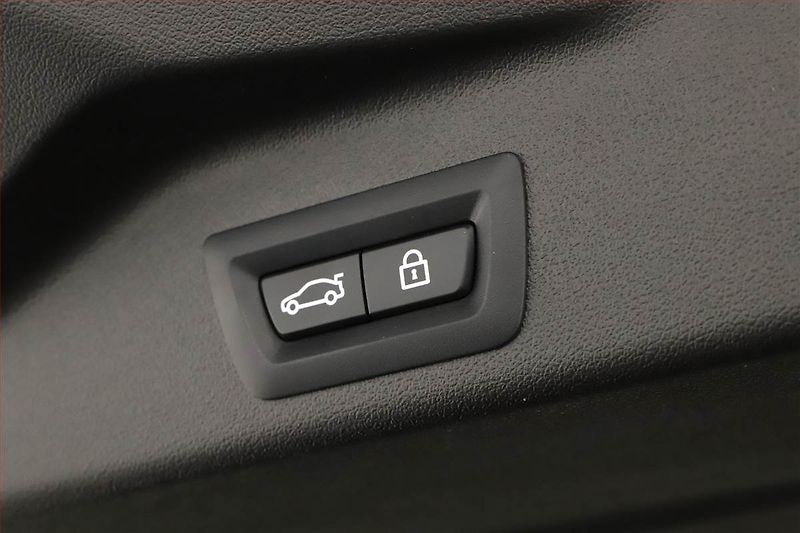BMW X5 (2021) xDrive45e iPerf. - fotka 14 z 20