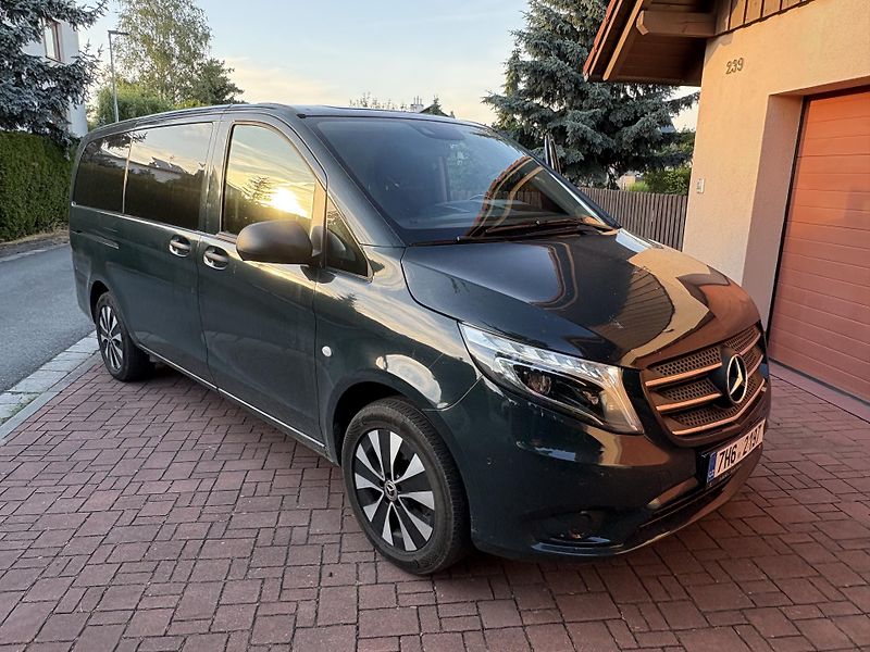 Mercedes-Benz Vito (2020) VITO TOURER 4X4 - fotka 2 z 7