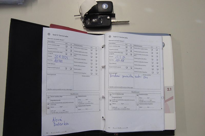 Volkswagen Polo (2006) 1.4i 16V, ČR, Servisní kniha - fotka 70 z 71