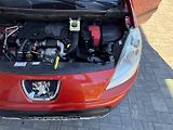 Peugeot Partner (2011) 1.6 HDi, 7 míst - náhled 27