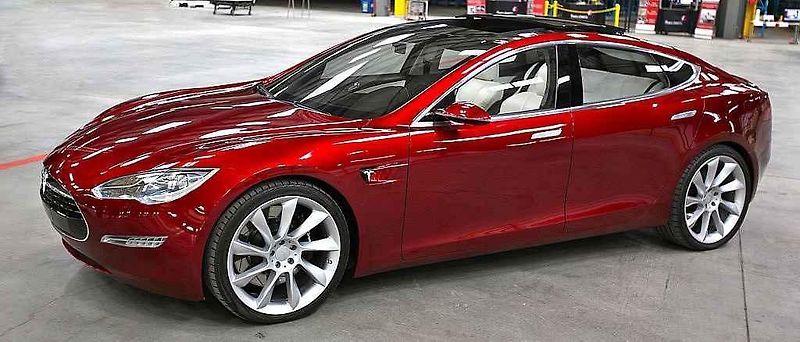 Elektromobilitu nerozhýbal ani první ruský elektrický vůz Lada Elada