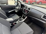 Suzuki SX4 S-Cross (2015) 1.6 VVTi Limited Navi Kamera - náhled 15