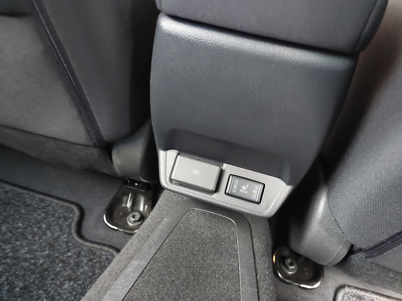 Nissan Leaf (2021) ZE1 N-Connecta  Option-DPH - fotka 33 z 47