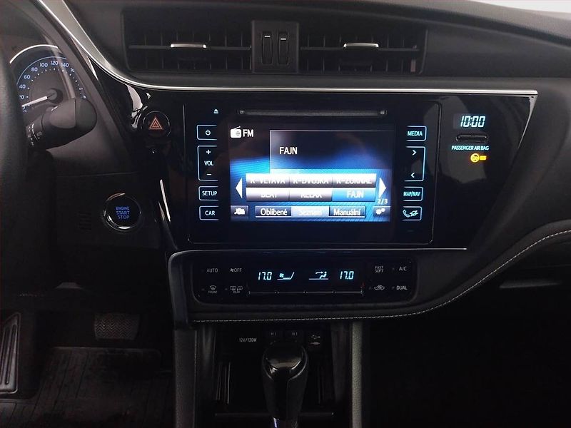 Toyota Corolla (2017) Style 1.6 Valvematic, Automat - fotka 12 z 19