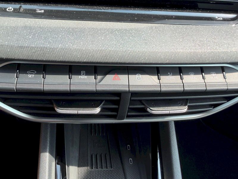 Škoda Octavia (2024) 1.5 TSI 110kW DSG Top Selectio - fotka 27 z 35