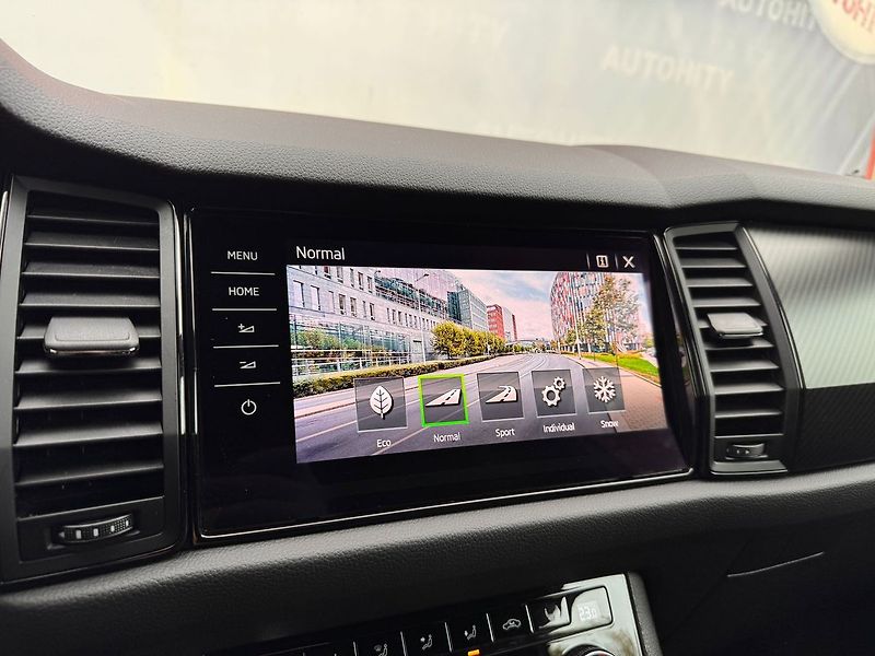 Škoda Kodiaq 2.0 TDi Sportline 4x4 DSG, ČR - fotka 24 z 32