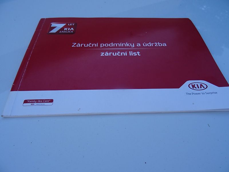 Kia Ceed (2013) 1.6CRDi,94kW,NovéČR,klima - fotka 10 z 21