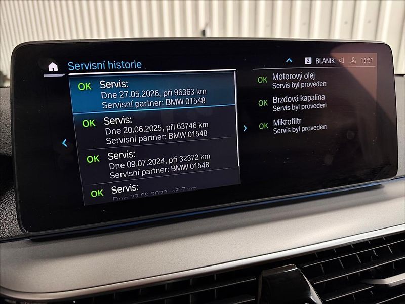 BMW Řada 5 530E XDRIVE ACC LASER TAŽNÉ - fotka 22 z 47