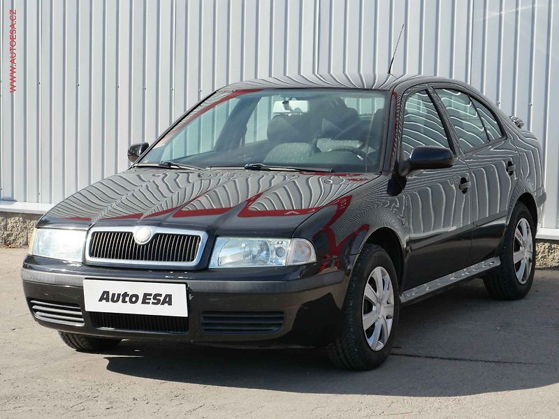 Škoda Octavia (2009) 1.6 i, ČR, Tour - fotka 3 z 17