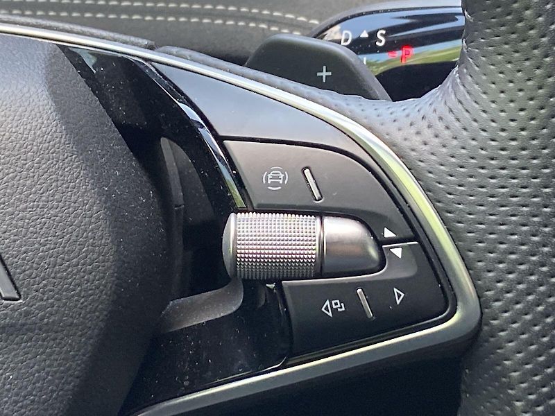 Škoda Superb (2025) Combi 2.0 TDI 4x4 DSG Sportlin - fotka 26 z 38