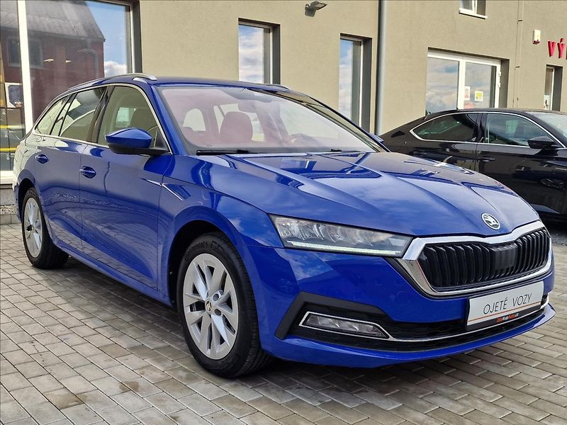 Škoda Octavia 2.0 TDI Style Combi,ČR,1.Maj. - fotka 3 z 49