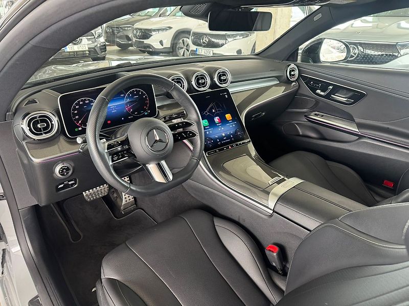Mercedes-Benz CLE 300 4MATIC kupé - fotka 12 z 19