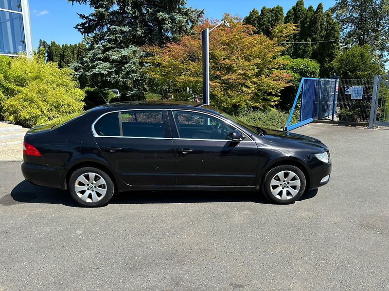 Škoda Superb II 2,0TDi - fotka 5 z 18