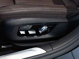 BMW Řada 7 750Li xDrive Sedan - náhled 19
