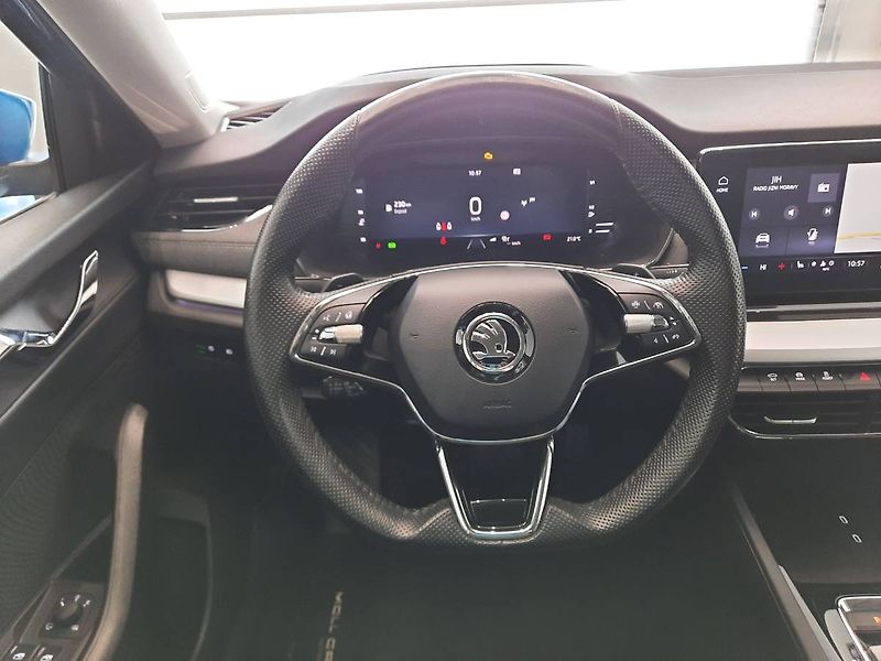 Škoda Octavia (2021) Combi 2.0 TDI (110kW/150k) DSG - fotka 14 z 30
