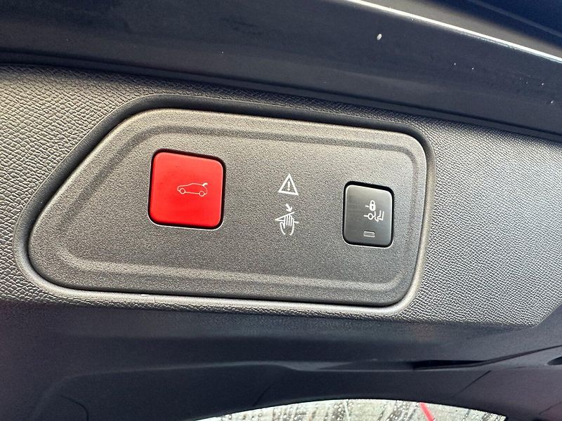 Peugeot 3008 (2018) 2.0Hdi 110kw GT-Line - fotka 14 z 33
