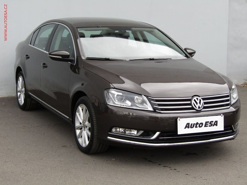 Volkswagen Passat (2012) 1.4 TSi, Trendline, +kola - fotka 1 z 3