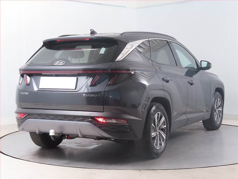 Hyundai Tucson (2021) 1.6 T-GDI - fotka 5 z 14