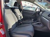 Volkswagen Golf (2009) 1.4i, 1.maj, AC - náhled 11