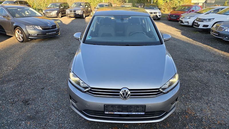 Volkswagen Golf Sportsvan 1.4 TSi HIGHLINE 92KW - fotka 4 z 40
