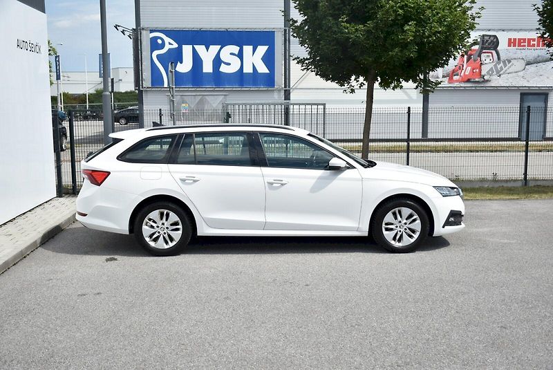 Škoda Octavia (2022) Ambition 1.5 TSI 110kW - fotka 12 z 32