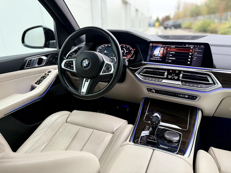 BMW X5 (2019) BMW X5 m50d  - fotka 20 z 25